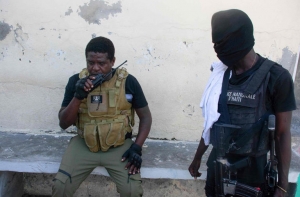 ¿Quién es Barbecue, el temible líder pandillero que amenaza con provocar una guerra civil en Haití?