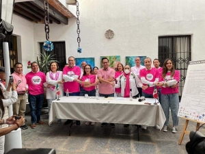 PAN-Puebla signa carta compromiso para votar en contra de la reforma electoral