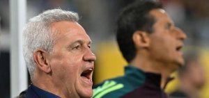Vasco Aguirre responde a La Volpe: &#039;Me contrataron para ganar, no dar espectáculo&#039;