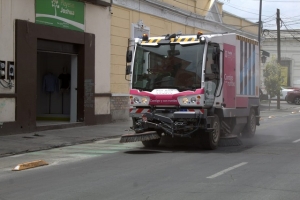 Hasta 15 toneladas diarias de ceniza recolecta el OOSL en Puebla capital