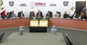 Armenta presenta a Fritz Glockner como nuevo secretario de Cultura