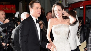 Angelina acusa a Brad Pitt de querer comprar su silencio en caso de abuso