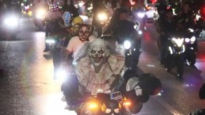 Rodada del Terror en CDMX deja un detenido y 511 motocicletas en el corral&oacute;n