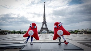 Paris 2024: así son los podios reciclados e inspirados en la Torre Eiffel