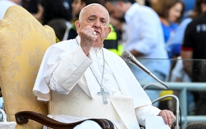 Papa Francisco pide perdón tras palabra homofóbica contra la comunidad LGBT