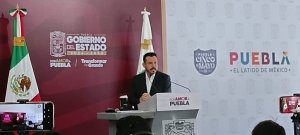 Gobierno de Puebla cuestiona contratos de ayuntamientos con TV Azteca
