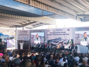 Sergio Salomón inaugura Central Camionera del Sur