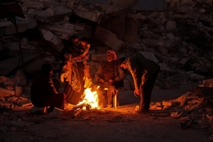 Tras sobrevivir al terremoto, familia siria muere en un incendio días después