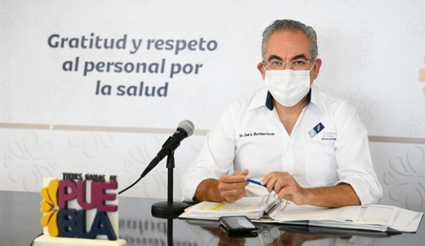 Inicia vacunación contra el covid en 58 municipios de Puebla