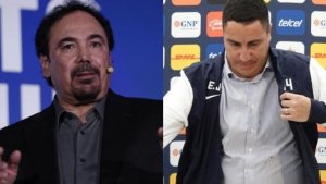 Hugo Sánchez revienta a Efraín Juárez por sus actitudes en Pumas: &quot;Ya está mayorcito&quot;