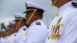 Niegan suspensión a contralmirante Fernando Farías; FGR puede detenerlo