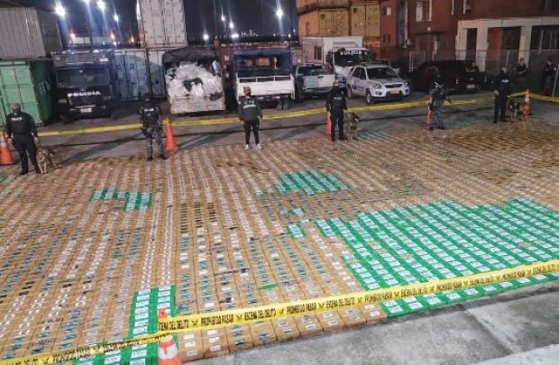 Ahora Ecuador asegura más de seis toneladas de cocaína que serían enviadas a México