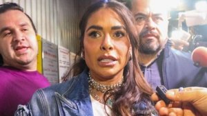 Galilea Montijo pierde el control de un ojo y de la boca tras una cirug&iacute;a: &ldquo;Me cambi&oacute; la cara&rdquo;