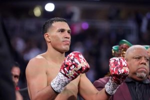 Benavidez vuelve a responderle al Canelo después de su triunfo ante Morrell