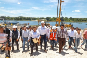 Puente de la transformaci&oacute;n honra justicia comunitaria en Puebla