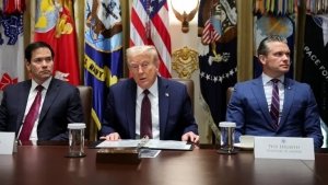 Trump Asegura que Plantas Automotrices de México, Canadá y Europa &quot;Están Llegando en Masa a EUA&quot;