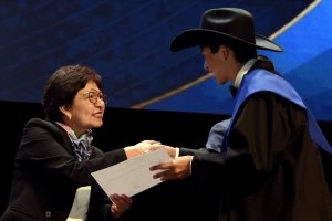 Preside Rectora Lilia Cedillo graduaci&oacute;n de Preparatoria Alfonso Calder&oacute;n Moreno