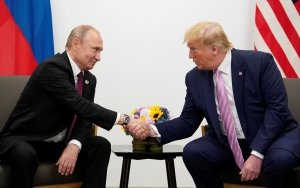 Primer acercamiento entre Rusia y EU para reunión Trump con Putin