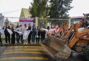 Arranca Pepe Chedraui rehabilitación vial en la unidad habitacional Loma Bella