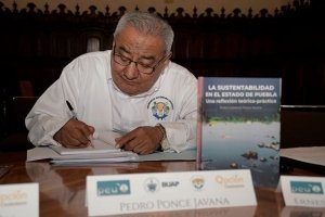 Presentan en la BUAP el libro &ldquo;La sustentabilidad en el Estado de Puebla: Una reflexi&oacute;n te&oacute;rica-pr&aacute;ctica&rdquo;