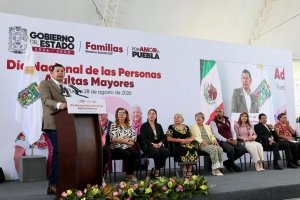 Personas adultas mayores son pilares en las familias: Armenta Mier