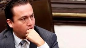 La silla que le quedó grande a Nachito Jr