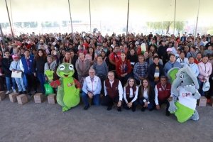 Pepe Chedraui entrega m&aacute;s de 9 mil despensas a familias de La Presa Guadalupe Hidalgo