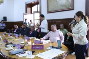 Centro Escolar de San Miguel Canoa cuenta con agua gracias al apoyo comunitario promovido por Armenta Mier