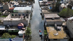 Chalco suma 27 días inundado; suspenden censo hasta que el agua baje por completo