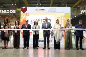 Un &eacute;xito el primer d&iacute;a del Smart City 2026 encabezado por Pepe Chedraui