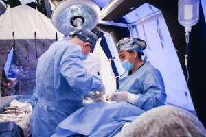 Realizarán primera cirugía de hígado en quirófano itinerante de Puebla