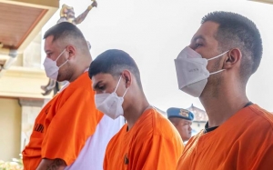 Arrestan a mexicanos en Indonesia: ¿de qué delitos se les acusan y cuáles serían las consecuencias?