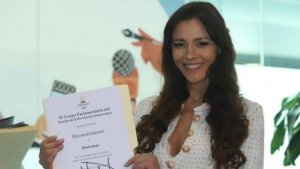 Dorismar aparece desfigurada tras cirug&iacute;a est&eacute;tica