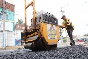 Gobierno de Pepe Chedraui mejora la infraestructura vial en colonia Villa Verde