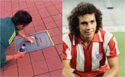 Aficionado mexicano limpia la placa de Hugo S&aacute;nchez en el Atl&eacute;tico de Madrid tras vandalismo