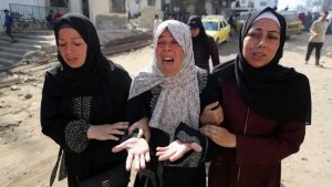 &quot;¿Qué culpa tienen estos niños?&quot;: al menos 81 palestinos muertos por ataques israelíes en Gaza en 24 horas