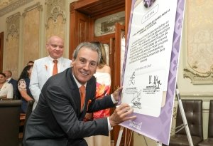 Firman Pepe Chedraui y UNODC México acuerdo para prevenir la violencia de género