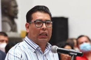 Camarillo deja el PRI; se lleva su lujuria y corrupción