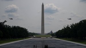 Trump critica a fiscal por retirar demanda contra exol&iacute;mpico acusado de da&ntilde;ar monumento en Washington
