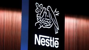 Ni con buenos resultados: Nestl&eacute; despedir&aacute; a 16 mil trabajadores en todo el mundo