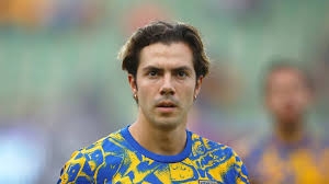 Turco Mohamed sentencia a Sebasti&aacute;n C&oacute;rdova a su llegada a Toluca: le ley&oacute; la cartilla previo al Clausura 2026