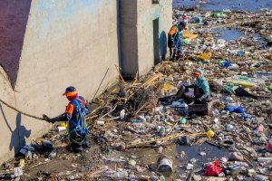 Gobierno de la Ciudad refuerza acciones de limpieza en los vasos reguladores “Puente Negro” y “El Santuario”