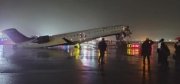 Horror en Nueva York: Dos muertos, decenas de heridos y una evacuaci&oacute;n bajo tensi&oacute;n tras accidente a&eacute;reo