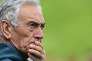 Presidente del futbol de Italia renuncia por nuevo fracaso en clasificatoria del Mundial