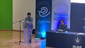 Rectora Lilia Cedillo presenta &ldquo;Egresados BUAP&rdquo;, plataforma para su comunidad de ex alumnos