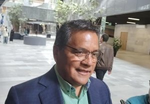Agoniza gobierno de&nbsp;Guadalupe B&aacute;rcenas; Congreso define hoy ruta para acelerar Concejo Municipal en Acatl&aacute;n