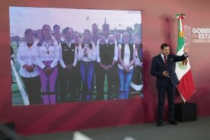 Gobierno Estatal otorga impulso hist&oacute;rico a organizaci&oacute;n comunitaria