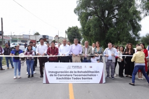 Continúa gobierno de Sergio Salomón invirtiendo recursos en todo el estado; entrega obras en tres municipios