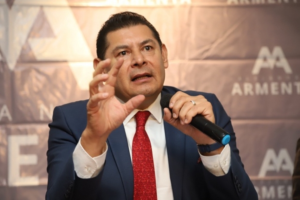 Alejandro Armenta se destapa para la gubernatura de Puebla en el 2024 -  Noticias de Hoy Puebla | Contraparte | Periodismo en Equilibrio |