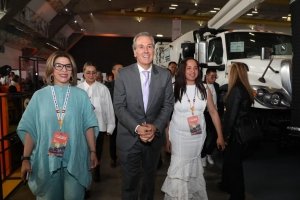 Pepe Chedraui recorre stands en el Smart City Expo LATAM Congress